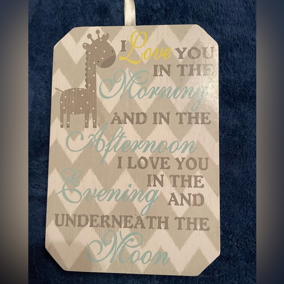 Hobby Lobby Wooden Giraffe and Matching Plaque Set - Picture 5 of 11